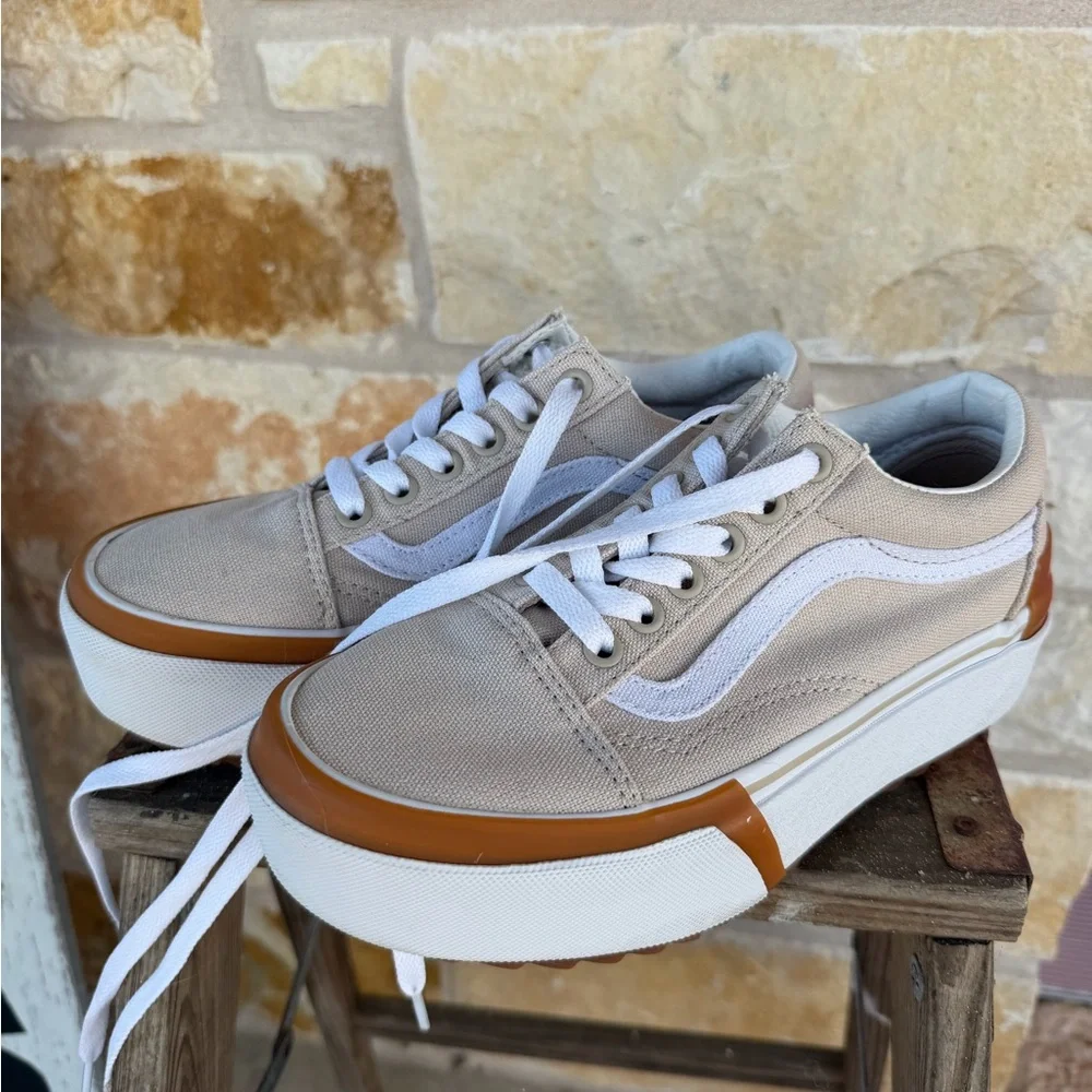 Vans Old Skool Stackform Khaki Tan Gum Sole Platform Sneakers Men 4 / Women 5.5 - Picture 1 of 11